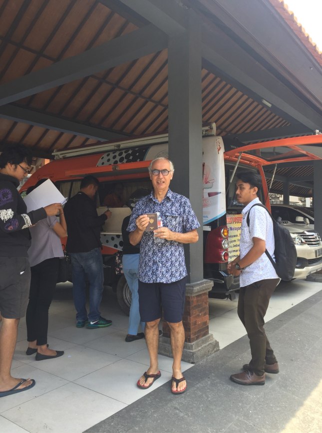 F389042B-2F82-4D70-9E50-86FD2FF9F8F0